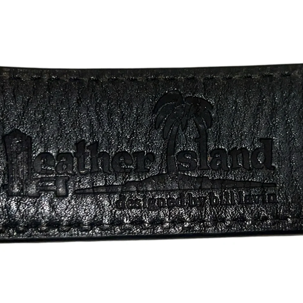 🖤 Leather Island by Bill Lavin‎ Belt w/ Decorative Marble-Style Buckle